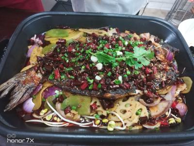 川渝正宗烤魚技術(shù)培訓，香辣濃重魚鮮美