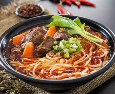 重慶小面技能訓(xùn)練哪里好？底料配方一對(duì)一教授