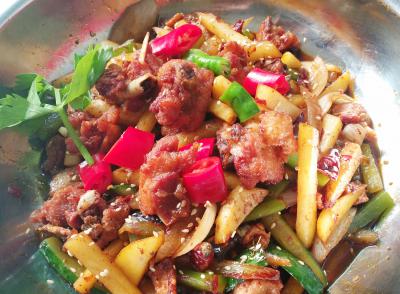 成都學(xué)干鍋技術(shù)培訓(xùn)哪里好？