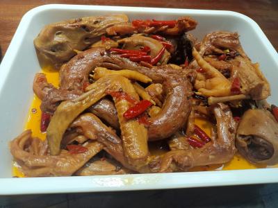 四川麻辣鴨脖技術(shù)培訓哪家好？鴨脖技術(shù)培訓學校