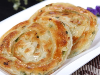 蔥油餅技術(shù)培訓學校哪里比較好?
