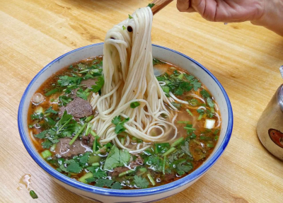 做面食的培訓(xùn)中心哪家好？成都面點(diǎn)培訓(xùn)基地